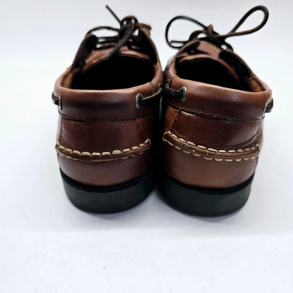 Dockers Castaway Boat Shoes Mens Size 10M Leather Loafers Raisin Classic Slip On